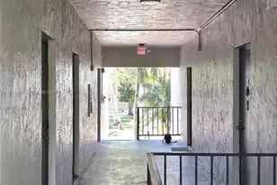 7925 SW 104th St, Miami, FL 33156 - Photo 10