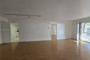 7925 SW 104th St, Miami, FL 33156 - Photo 12