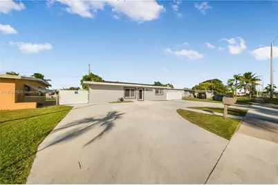 14465 SW 288th St, Homestead, FL 33033 - Photo 2