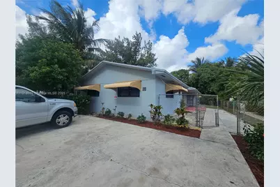 1371 NE 144th St #1, Miami, FL 33161 - Photo 10