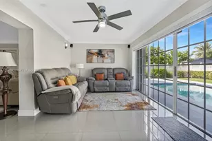 6951 Liberty St, Hollywood, FL 33024 - Photo 28