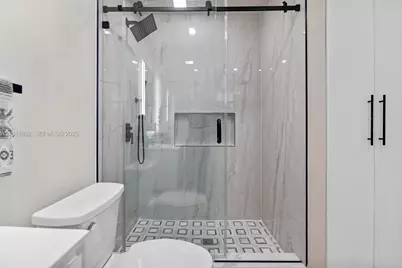 6951 Liberty St, Hollywood, FL 33024 - Photo 14