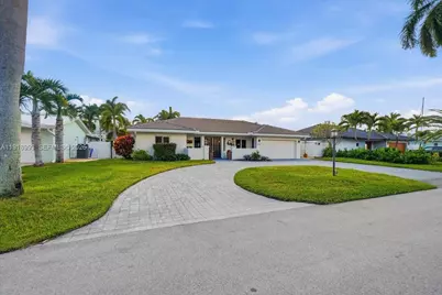 2662 NE 3rd St, Pompano Beach, FL 33062 - Photo 10