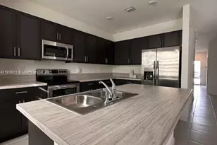 1178 SE 26th Ter, Homestead, FL 33035 - Photo 4