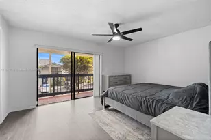 10936 NW 7th St, Miami, FL 33172 - Photo 20