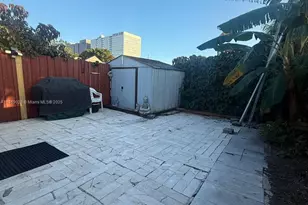 11136 SW 5th St, Sweetwater, FL 33174 - Photo 12