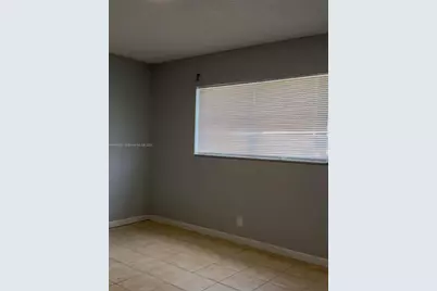 6840 Pembroke Rd #202, Pembroke Pines, FL 33023 - Photo 2