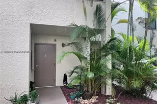 20200 W Country Club Dr, Aventura, FL 33180 - Photo 28
