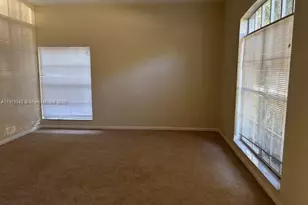 4871 NW 65th Ave, Lauderhill, FL 33319 - Photo 8