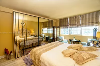 1500 Bay Rd #932S, Miami Beach, FL 33139 - Photo 10