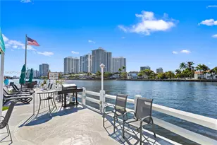 3209 S Ocean Dr, Hallandale Beach, FL 33009 - Photo 34