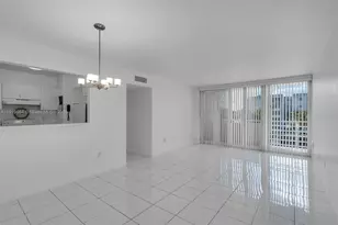 8045 NW 7th St, Miami, FL 33126 - Photo 2
