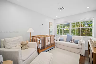 300 Manor Pl, Coral Gables, FL 33133 - Photo 12