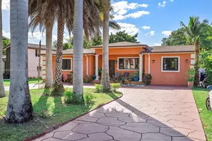 348 NE 118th St, Miami, FL 33161 - Photo 2