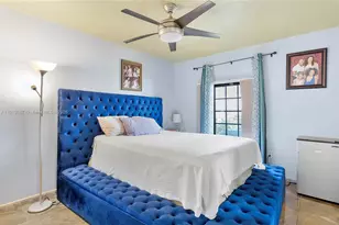 348 NE 118th St, Miami, FL 33161 - Photo 22