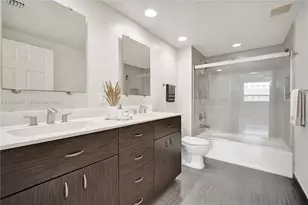 2000 N Bayshore Dr, Miami, FL 33137 - Photo 6