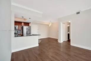 2000 N Bayshore Dr, Miami, FL 33137 - Photo 14