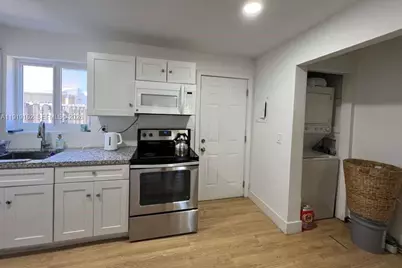 1480 NE 151st St #101, Miami, FL 33162 - Photo 12