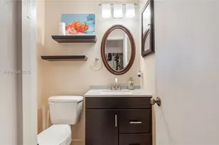 206 Washingtonia Ave, Lauderdale by the Sea, FL 33308 - Photo 10