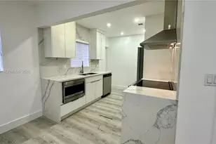 1269 NE 145th St, Miami, FL 33161 - Photo 14