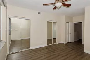 43 Simonton Cir, Weston, FL 33326 - Photo 8