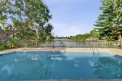 5551 SW 57th St, Davie, FL 33314 - Photo 30