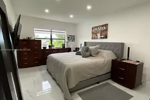 8290 Lake Dr, Doral, FL 33166 - Photo 6