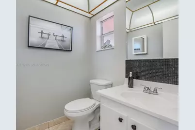 9401 Sunrise Lakes Blvd #302, Sunrise, FL 33322 - Photo 20