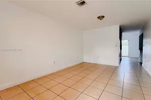 1835 NW 94th St, Miami, FL 33147 - Photo 2