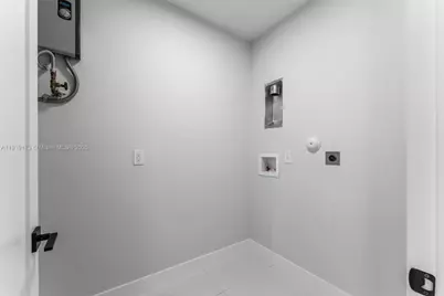 12330 SW 219th St, Miami, FL 33170 - Photo 12