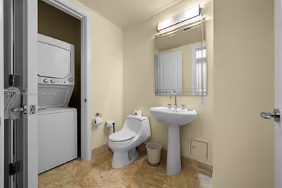 1435 Brickell Ave #3412, Miami, FL 33131 - Photo 28