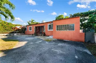 2840 NW 4th St, Miami, FL 33125 - Photo 2