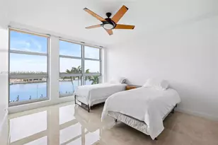 5055 Collins Ave, Miami Beach, FL 33140 - Photo 12