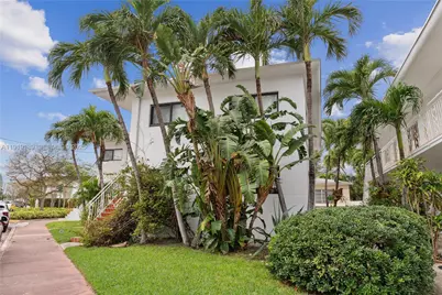 8010 Crespi Blvd #4, Miami Beach, FL 33141 - Photo 16