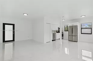 8010 Crespi Blvd, Miami Beach, FL 33141 - Photo 2