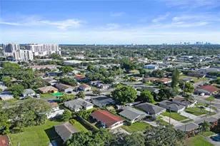 29 SW 8th Ave, Dania Beach, FL 33004 - Photo 12