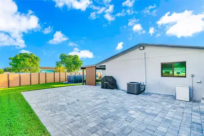 14265 SW 105th Ct, Miami, FL 33176 - Photo 36