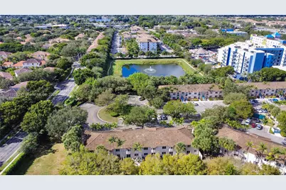 2125 NW 77th Way #203, Pembroke Pines, FL 33024 - Photo 24