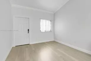 2125 NW 77th Way, Pembroke Pines, FL 33024 - Photo 4