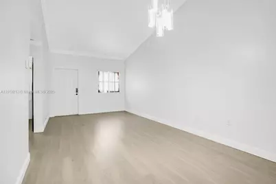 2125 NW 77th Way #203, Pembroke Pines, FL 33024 - Photo 6