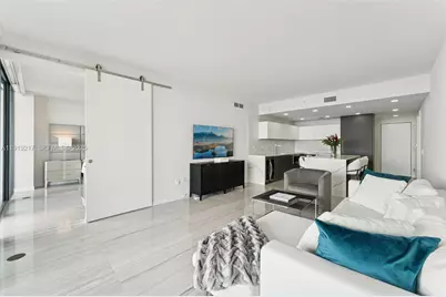 3131 NE 7th Ave #4204, Miami, FL 33137 - Photo 18
