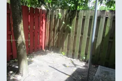 5831 Blueberry Ct #80, Lauderhill, FL 33313 - Photo 2