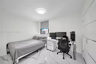 20335 W Country Club Dr, Aventura, FL 33180 - Photo 26