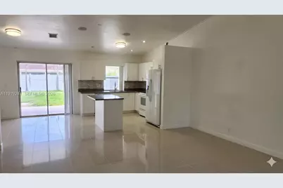 2713 NW 123rd Ave, Coral Springs, FL 33065 - Photo 8