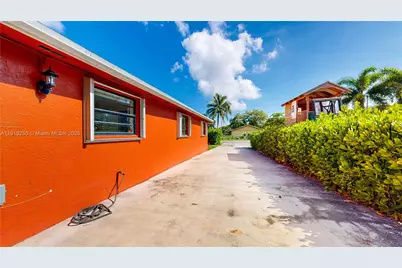 235 SW 16th Ter, Homestead, FL 33030 - Photo 42