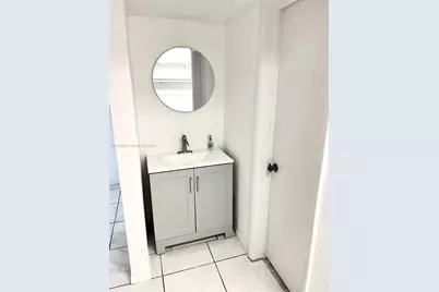 18900 NE 3rd Ct #531, Miami, FL 33179 - Photo 12