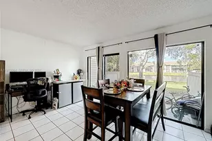 9825 NW 37th St, Sunrise, FL 33351 - Photo 20