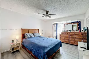 9825 NW 37th St, Sunrise, FL 33351 - Photo 32