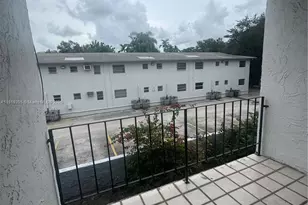 12105 NE 6th Ave, North Miami, FL 33161 - Photo 8