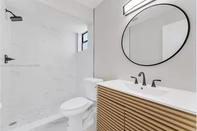 7996 Crespi Blvd #4, Miami Beach, FL 33141 - Photo 22